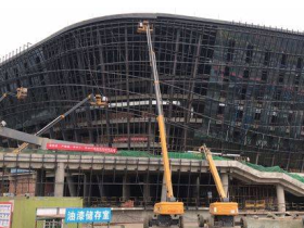 BIM技术助推成都大运会三大场馆幕墙工程建设